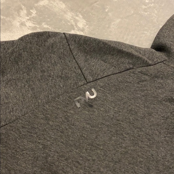 RYU Sweatshirt - Picture 8 of 9